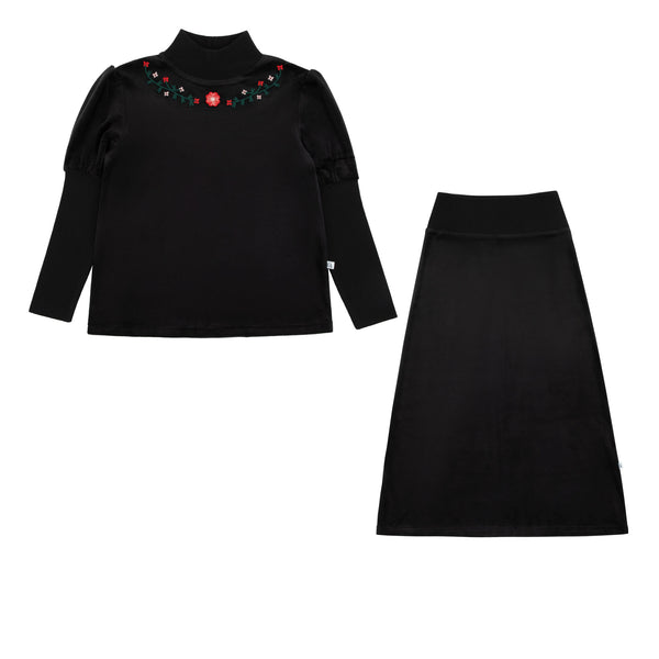 EMBROIDERED SHABBOS TEEN SET