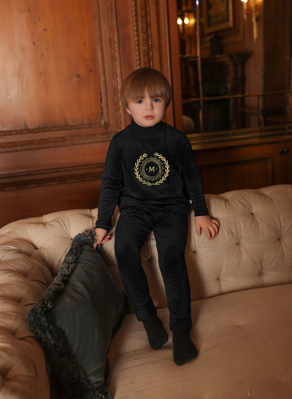 EMBROIDERED SHABBOS SET - BOY