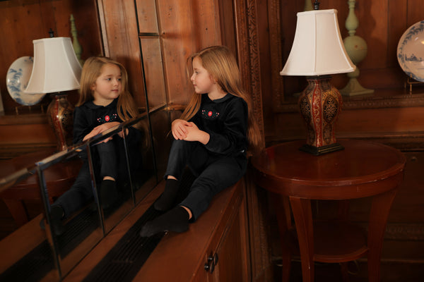 EMBROIDERED SHABBOS SET - GIRL